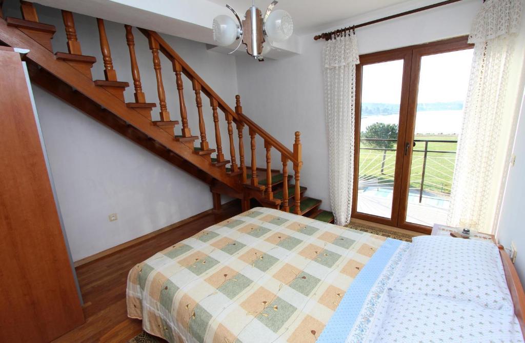 Stella Mare Apartments Ровин Стая снимка